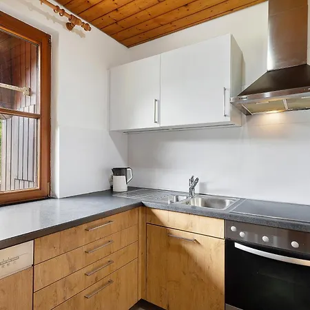 Haus 2 Hanselishof - 2 *