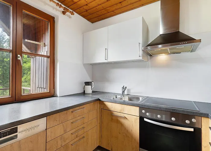 Haus 2 Hanselishof - 2 *